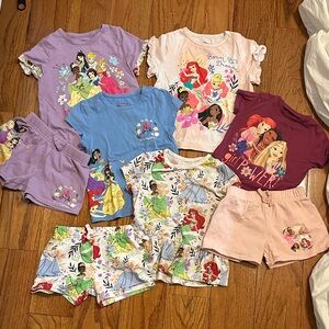 Disney princess T-shirts and shorts size 3T